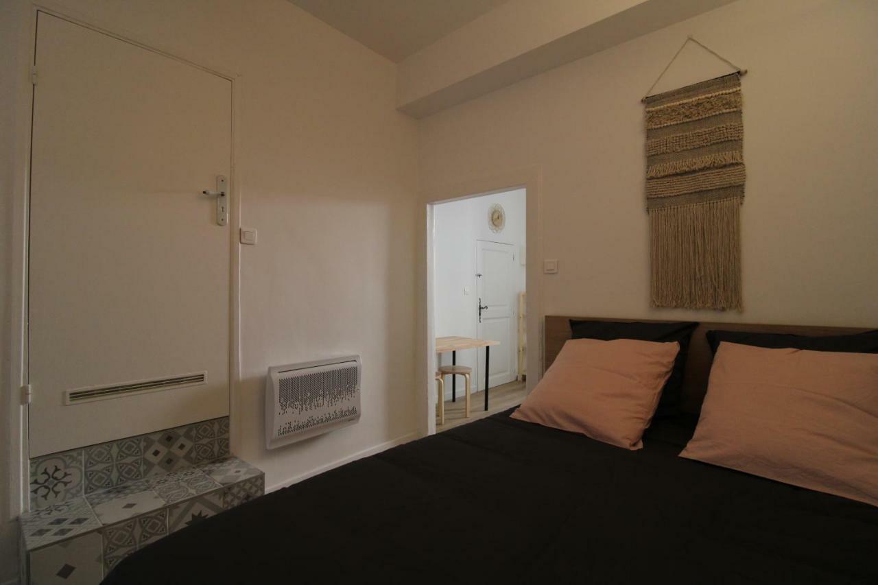 Le Lodeve Apartment มงต์เปอลิเยร์ ภายนอก รูปภาพ