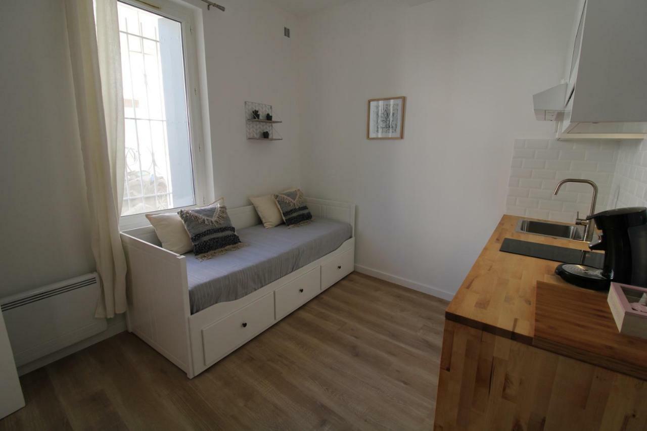 Le Lodeve Apartment มงต์เปอลิเยร์ ภายนอก รูปภาพ