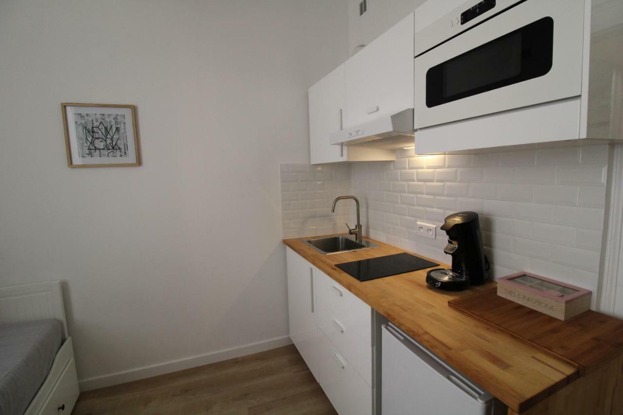 Le Lodeve Apartment มงต์เปอลิเยร์ ภายนอก รูปภาพ