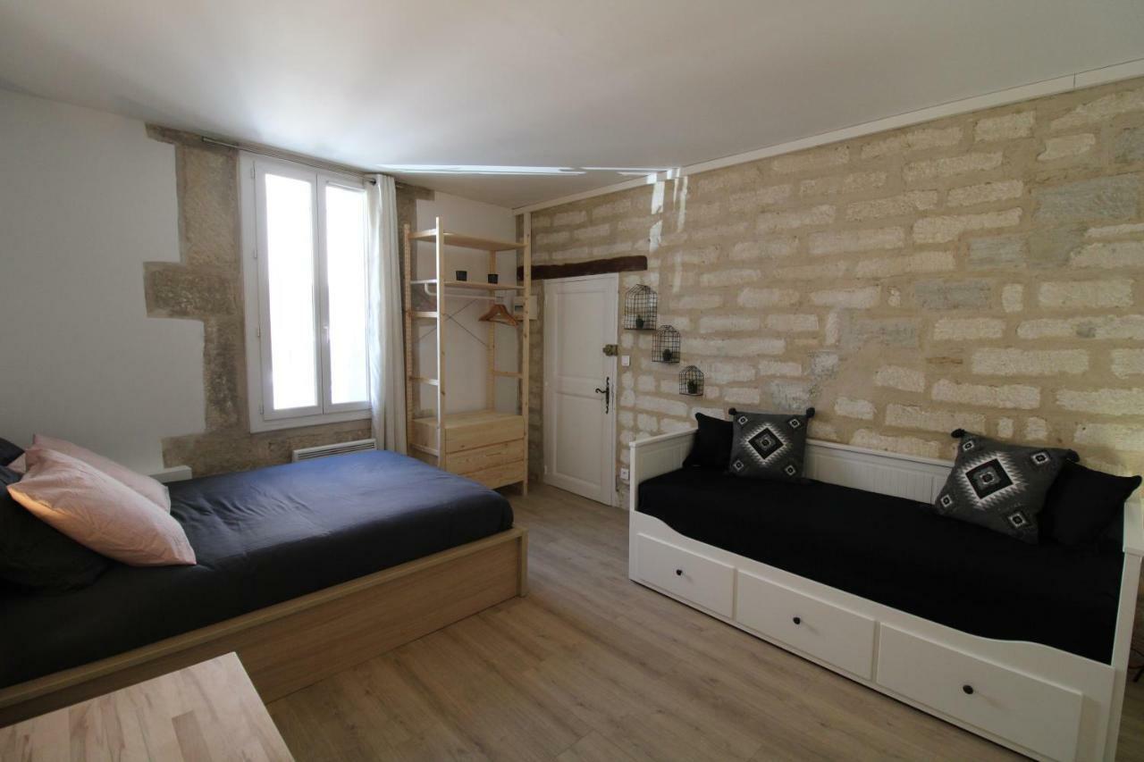 Le Lodeve Apartment มงต์เปอลิเยร์ ภายนอก รูปภาพ