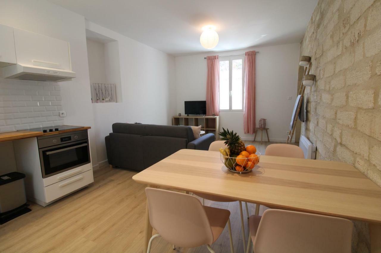 Le Lodeve Apartment มงต์เปอลิเยร์ ภายนอก รูปภาพ