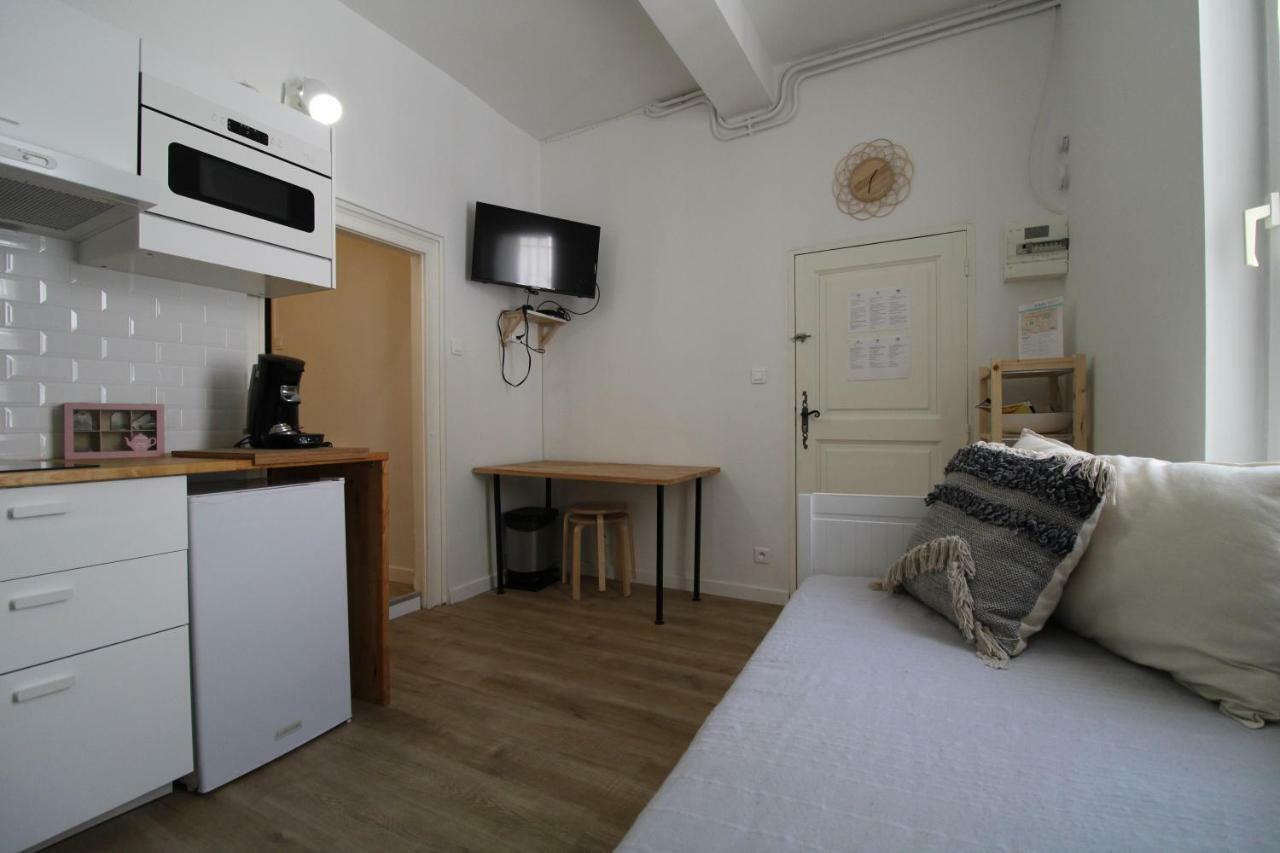 Le Lodeve Apartment มงต์เปอลิเยร์ ภายนอก รูปภาพ