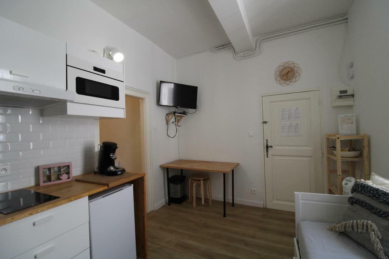 Le Lodeve Apartment มงต์เปอลิเยร์ ภายนอก รูปภาพ
